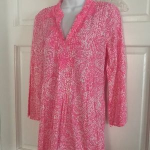 Lily Pulitzer printed tunic.